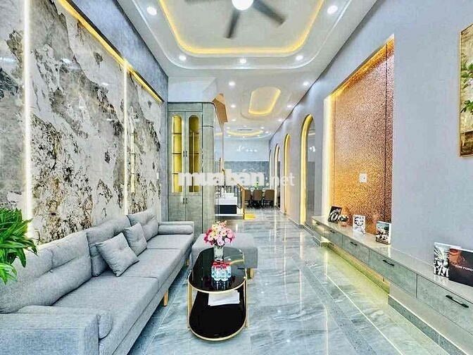 Nhà Vị Trí Kinh Doanh Đắc Địa Giá nhỉnh 15 Tỷ