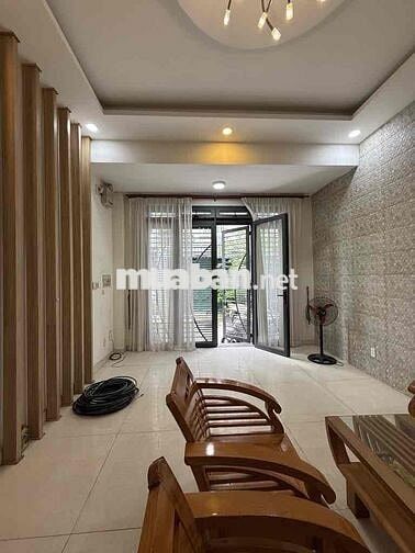 Hẻm xe hơi KDC dân trí cao Nhỉnh 5 Tỷ - 4Pn4Wc Sân Thượng - cách PMH l