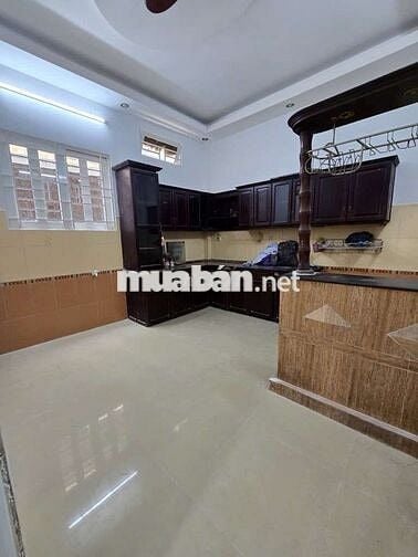 Góc 2MT ko lộ giới 56m2 Cao Văn Ngọc 3 tầng đúc 4PN trung tâm Tân Phú