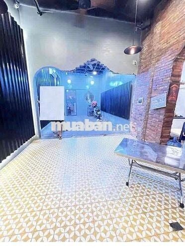 MB GÓC 2MT ĐƯỜNG TRUNG TÂM Q1. VỈA HÈ RỘNG. DT 7X25M. CHỈ 4X