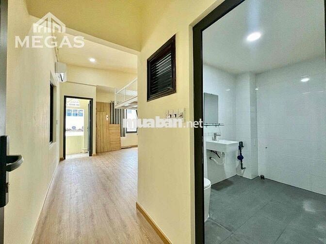 CĂN HỘ Q5_RỘNG RÃI_THOÁNG MÁT_SẠCH SẼ_MỚI_CỬA SỔ LỚN_MÁY GIẶT RIÊNG