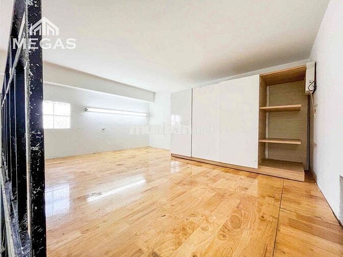🔥 DUPLEX GIÁ RẺ – TRUNG TÂM Q.10 – NGAY TÔ HIẾN THÀNH 🔥