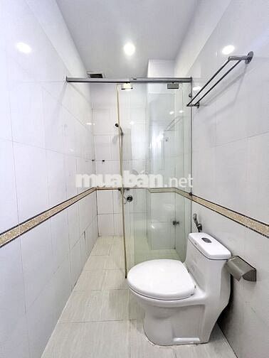 PHÒNG FULL NỘI THẤT - THANG MÁY GẦN CÔNG VIÊN 23/9