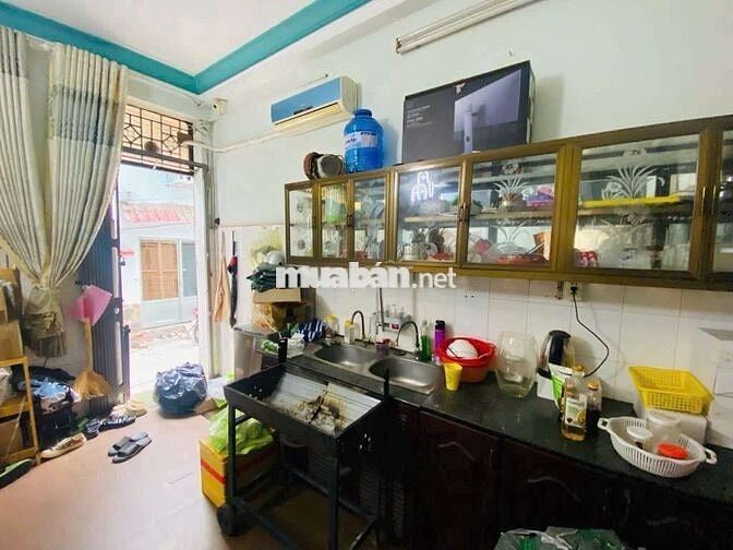 NHÀ MẶT TIỀN 3 TẦNG ĐẸP — TÂN SƠN NHÌ PHƯỜNG TÂN SƠN NHÌ (4,8m x 18m)