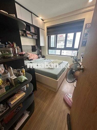 Liễu Giai 70 m toà Tower 6,9 tỷ chung cư cao cấp 2 ngủ ,