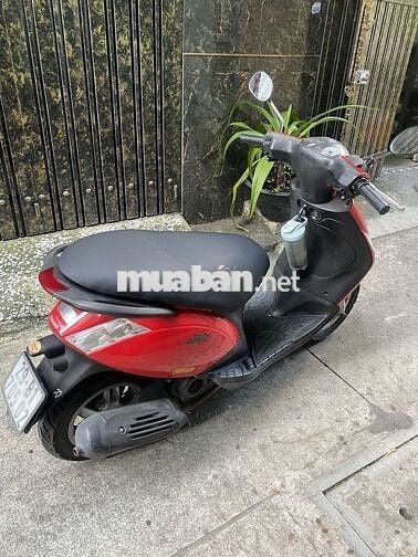 Cần Bán Xe Zip Đỏ - Piago - Xe chạy ngon