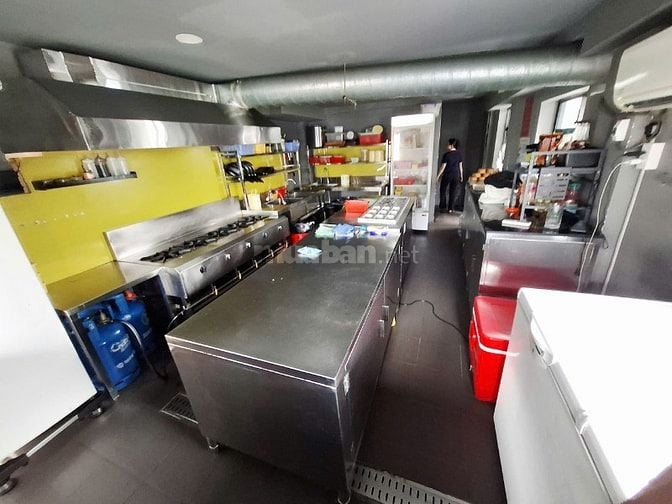 📌 Sang nhượng mặt bằng F&B – full setup, vào là kinh doanh ngay 