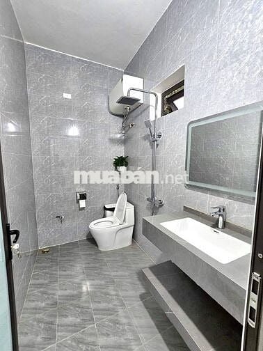 NHÀ ĐẸP GIÁ RẺ MẶT TIỀN ĐƯỜNG,KHU VỰC TÂN BÌNH DĨ AN,110M2/1TY250 SHR