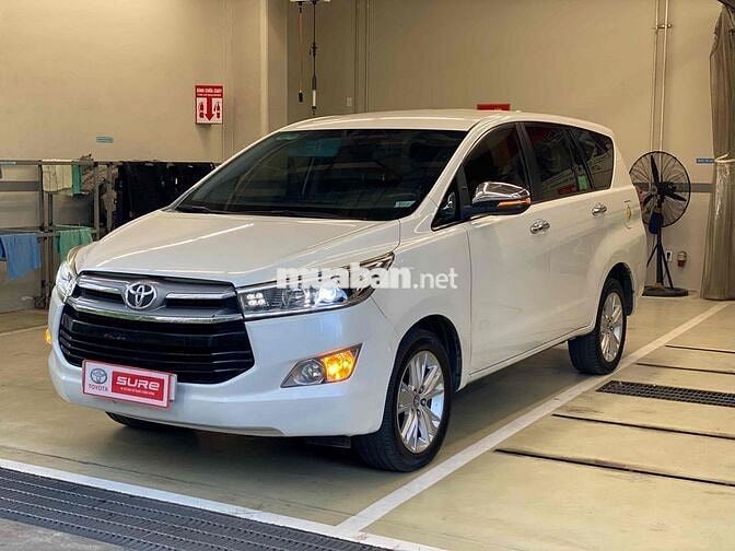 Toyota Innova 2019 2.0V - 98000 km