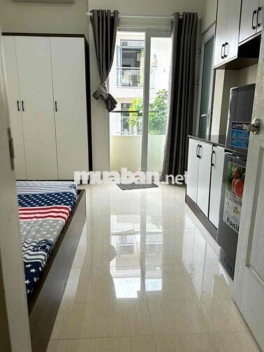 Phòng cho thuê Q10 đường 3 tháng 2 30m2 gần Vạn Hạnh Mall - ĐH Kinh Tế