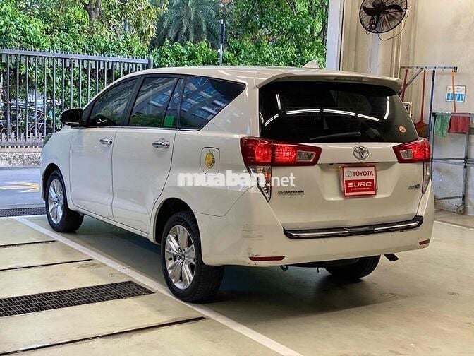 Toyota Innova 2019 2.0V - 98000 km