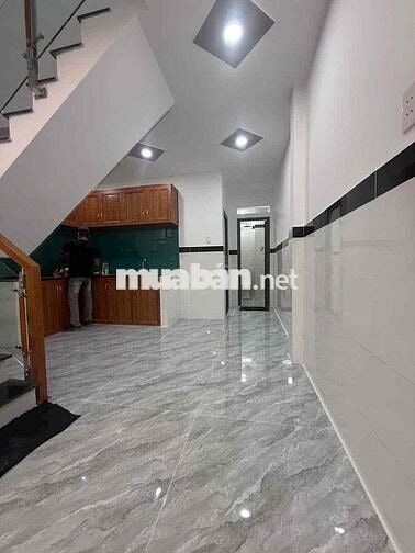 NHÀ BÁN SDC 3PN 2WC 1PTHỜ CÓ SỐ NHÀ HẺM XE TẢI. KÊ KHAI