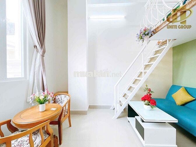 CHDV cửa sổ thoáng lớn thang máy, camera  24/7 giờ giấc tự do