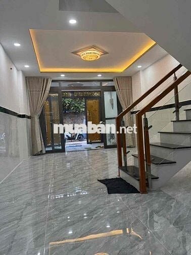 NHÀ BÁN SDC 3PN 2WC 1PTHỜ CÓ SỐ NHÀ HẺM XE TẢI. KÊ KHAI