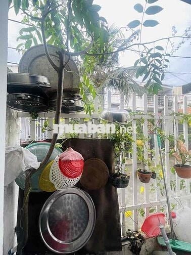 Nóng- BÁN NHÀ 2 tầng NGAY CHỢ THỦ ĐỨC-LINH TÂY 85m2(8,5x10 CHỈ 5.2 TỶ