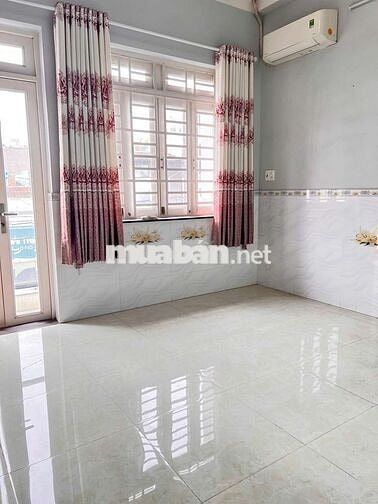 Cho thuê nhà mặt tiền, 2pn 3wc, Đường số 9 P8 Gò vấp,  tiện ở và kd