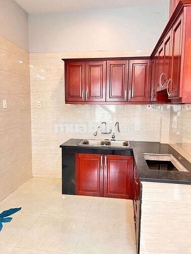 Cho thuê nhà mặt tiền, 2pn 3wc, Đường số 9 P8 Gò vấp,  tiện ở và kd