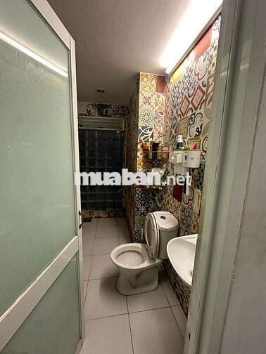 Cho thuê nguyên căn rộng rãi, 2pn 2wc sân thượg, Lê Đức Thọ p15 Gò vấp