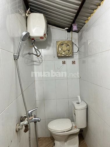 Chính chủ cho thuê nhà cấp 4 - SN 23, ngõ 281 Vĩnh Hưng , phường Vĩnh 