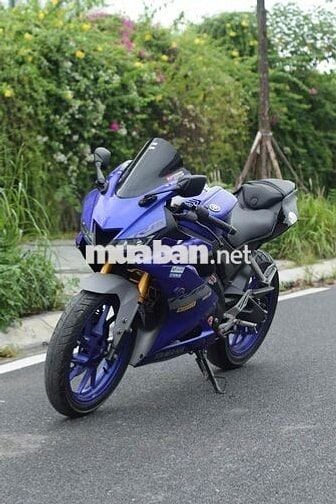 R15 V3 đời 2022, biển 29 Hà Nội, giá chỉ 30tr