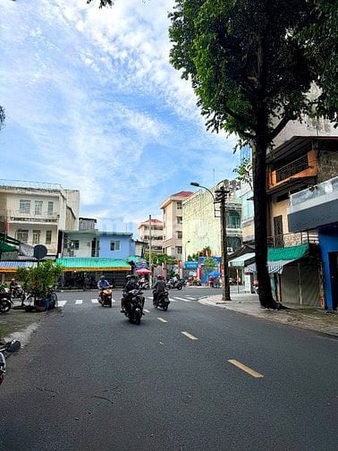 BÁN NHÀ MẶT TIỀN :  222 ĐƯỜNG DƯƠNG TỬ GIANG - P. 4 - Q. 11 - TPHCM