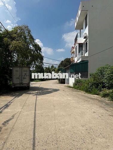 Bán lô góc, oto tránh Tằng My sát đường Võ Văn Kiệt, MT 5m.