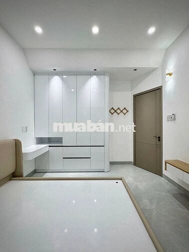 Chính chủ cần bán nhà đẹp, ở ngay, giá chỉ 1ty150/100m2,Sổ hồng riêng