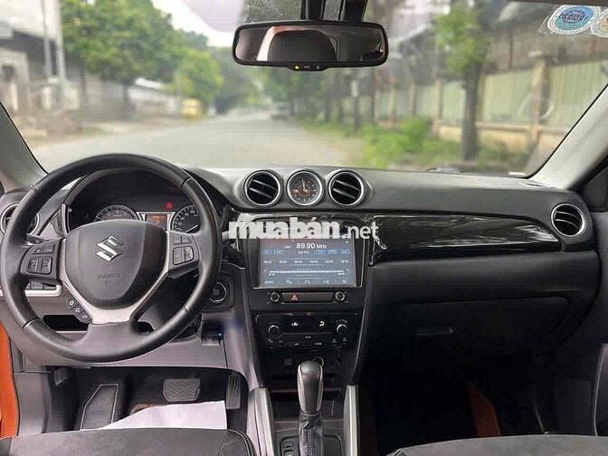 Suzuki Vitara 1.6AT sx 2016 siêu đẹp