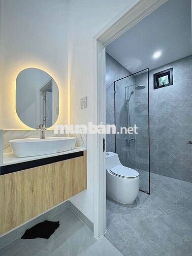Chính chủ cần bán nhà đẹp, ở ngay, giá chỉ 1ty150/100m2,Sổ hồng riêng