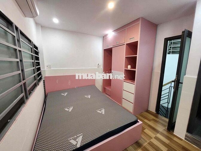 Cho thuê nhà nguyên căn Quận 1, full nội thất, 2PN – 14 triệu/tháng