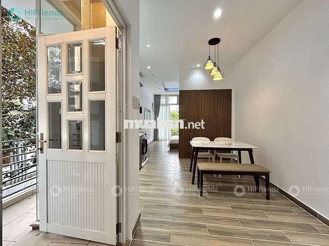 CĂN HỘ MỚI TOANH, PHỔ QUANG P2, TÂN BÌNH, NGAY SÂN BAY