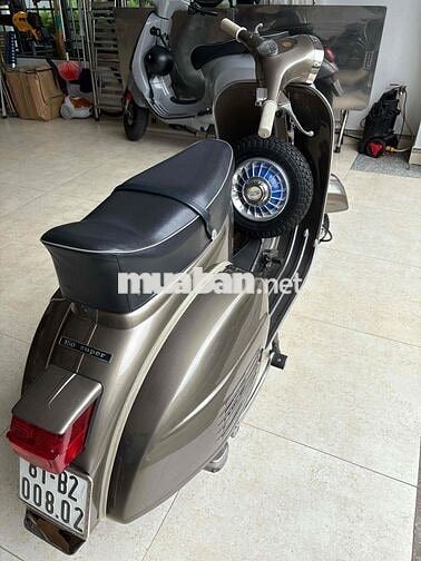 xe Vespa cổ super 150 của Ý (1965 -1979)