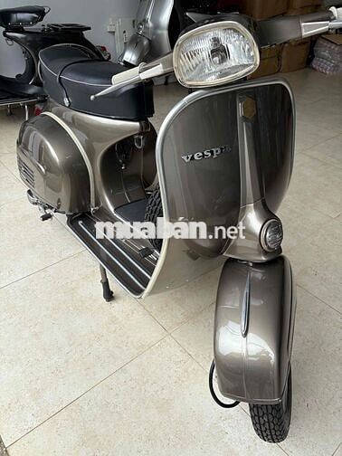 xe Vespa cổ super 150 của Ý (1965 -1979)