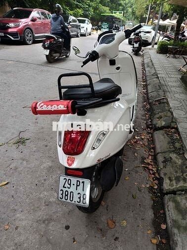 Vespa sprint 2014 đẹp
