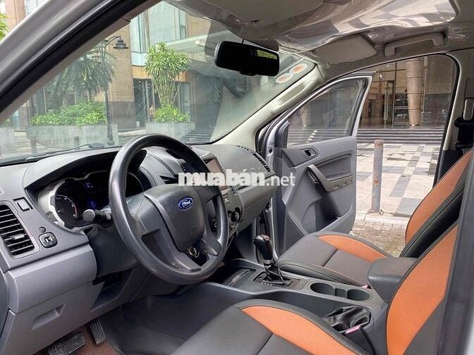 Ford Ranger XLS 2.2AT 4x2 sx 2014 xe đẹp