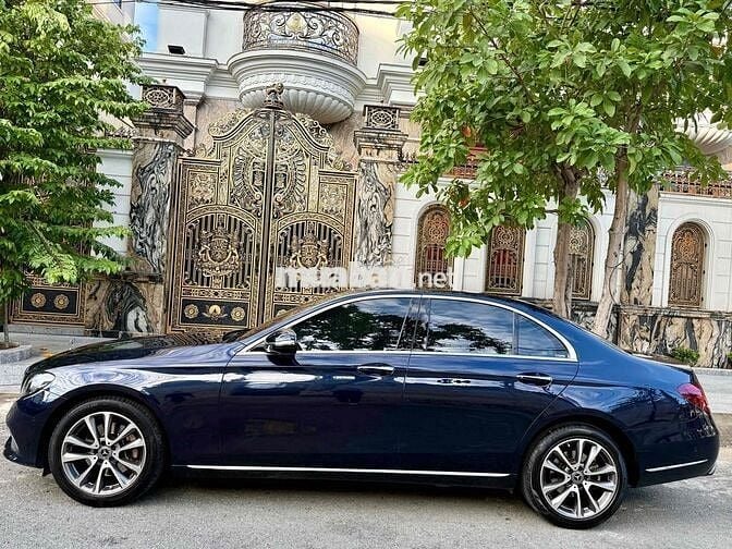 Mercedes Benz E200 bản Exclusive Date 2020 ĐK 2021