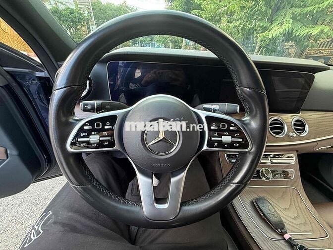 Mercedes Benz E200 bản Exclusive Date 2020 ĐK 2021