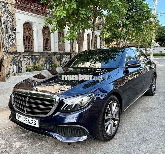 Mercedes Benz E200 bản Exclusive Date 2020 ĐK 2021
