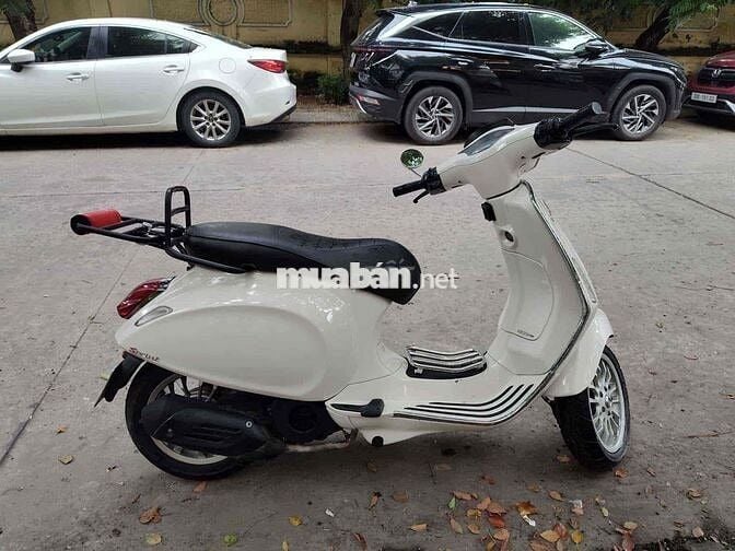Vespa sprint 2014 đẹp