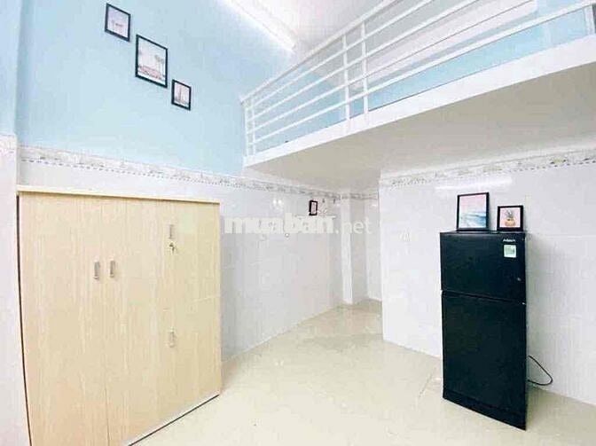 PHÒNG TRỌ GIÁ RẺ NGAY ĐẠI HỌC VĂN HIẾN CÓ BẢO VỆ THANG MÁY HẦM XE RÔNG