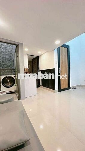 Phòng Giá Rẻ Quận 4,Mới Xây,Gần NTTU,UL,Ở Được 3ng3xe