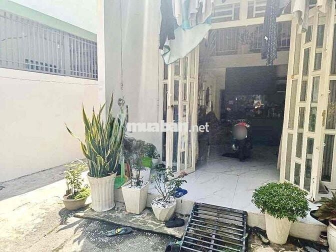 Cho thuê Nhà NC 37m2 2PN2WC Full NT Q11  ở gđ, sv ghép, KDOL rất Ok.