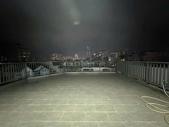Cho thuê tòa nhà nguyên căn ngay Góc Hai mặt tiền Trần Quang Khải