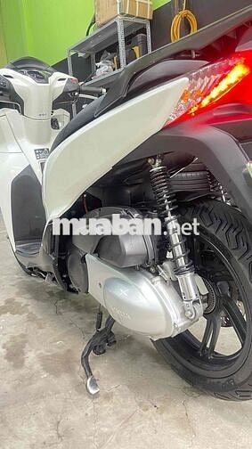 Cần bán SH300i Nhập Ý ĐKLĐ 2017