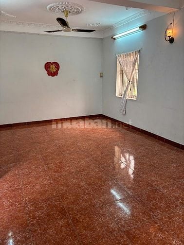 Cho thuê hoặc bán căn hộ chung cư Âu Cơ, lô C, Phường 5, Quận 11