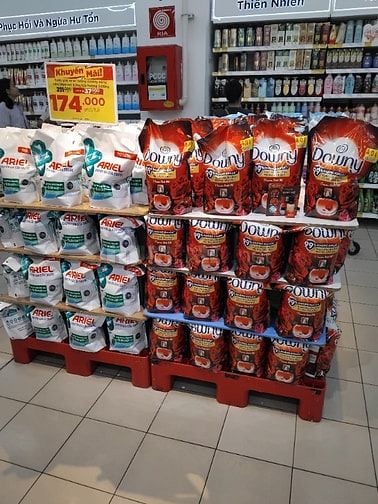 CHUỖI SIÊU THỊ BỔ SUNG NV BÁN HÀNG , PHỤ KHO , TẠP VỤ, TƯ VẤN,THU NGÂN
