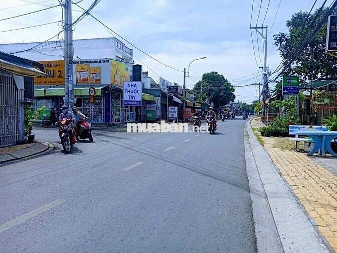 Giá Tốt - Vị Trí đẹp nhà 1 lầu đẹp 7x16m Shr, Mt nhựa 7m gần đg Tô Ký