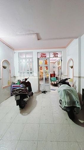 CẦN BÁN NHÀ ĐƯỜNG LÊ VĂN LƯƠNG Q7 HẺM XE 7 CHỖ CHẠY TỚI NHÀ LUÔN 