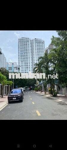 Nhà mặt tiền đường số dương quang đông p5 q8 DT 5 x 20m trệt 3 lầu