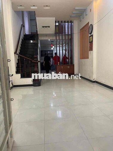 Cho thuê nhà 4x22 2lầu 3p ngủ, Đường thông 8m